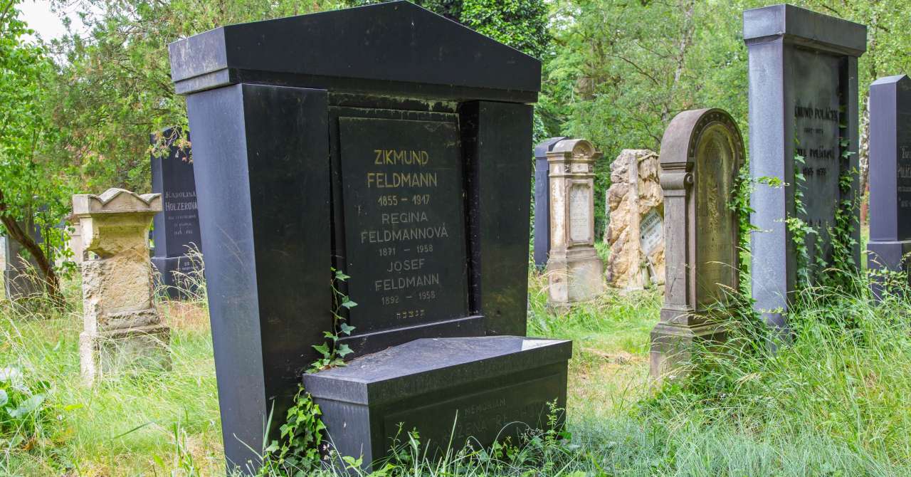 Procházka historií: Nový židovský hřbitov / od 15 hod.